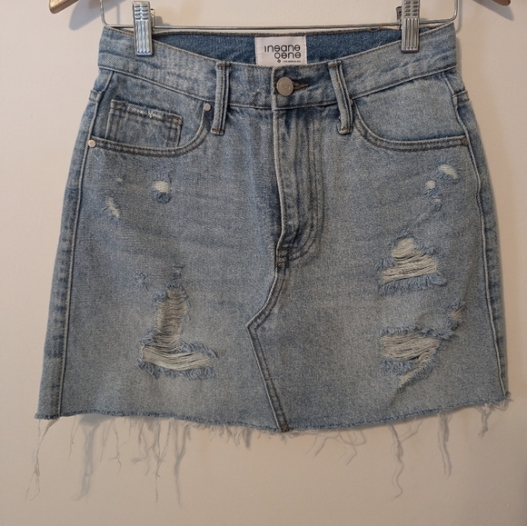 insane oene Dresses & Skirts - Skirt